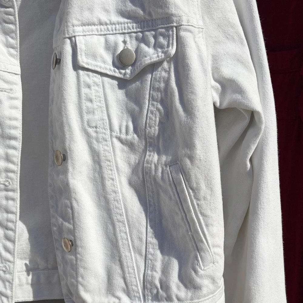 Women's White Denim Jacket - Picture 3 of 4